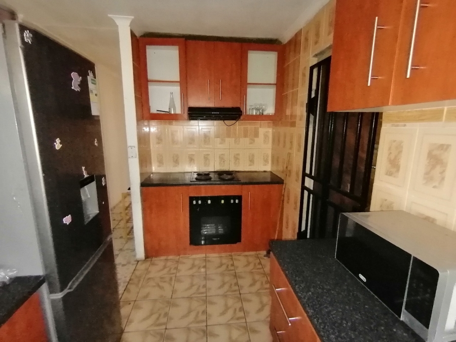 3 Bedroom Property for Sale in Ekuphumleni Western Cape